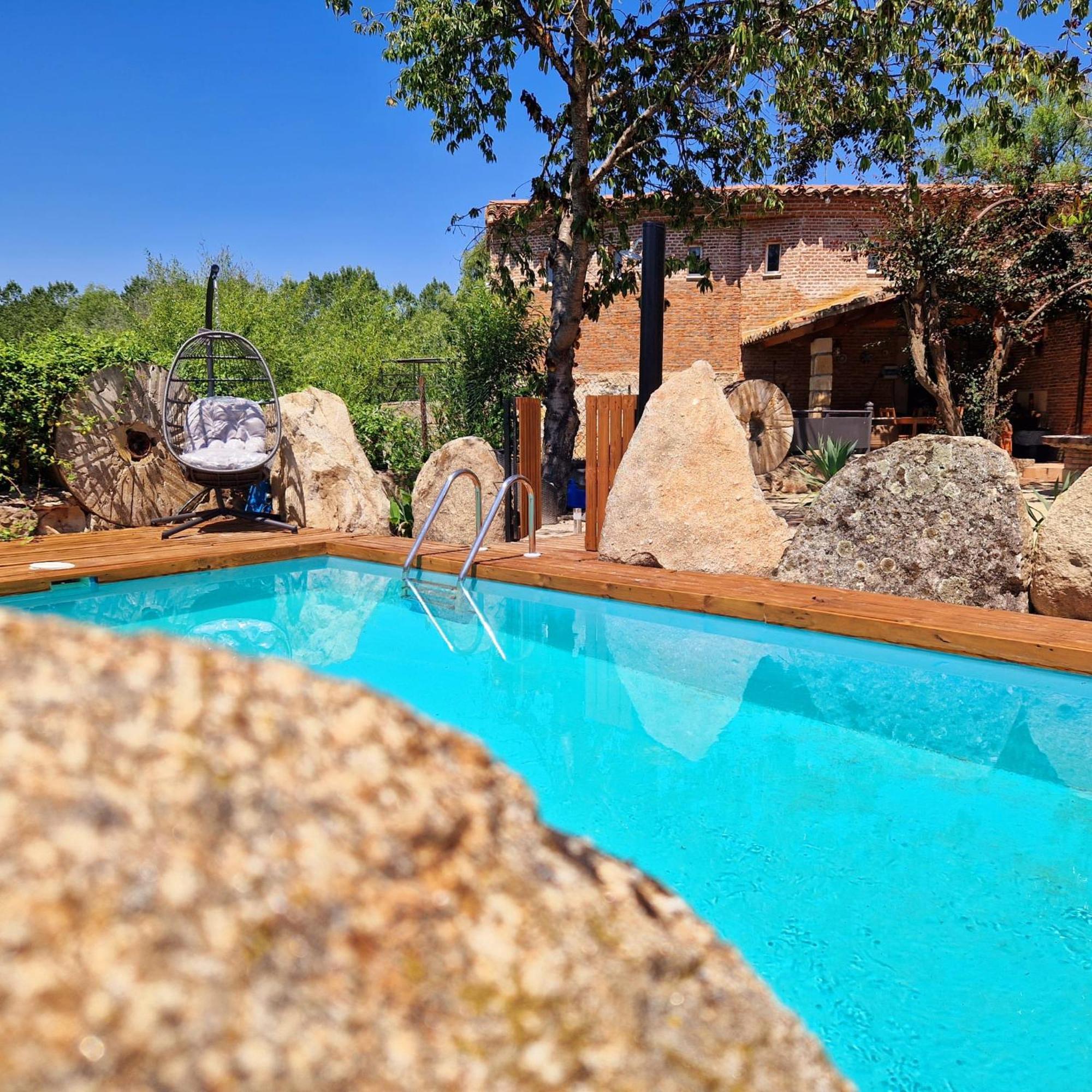 Complejo Oasis Beach Sobre El Rio Huerta  ภายนอก รูปภาพ